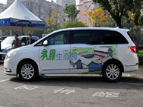 祁阳户外车贴喷绘如何保持效果?